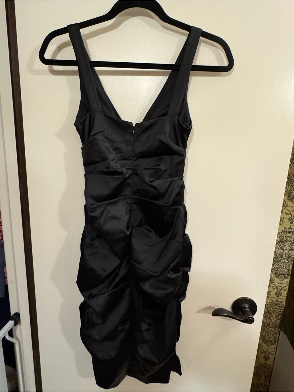 XSCAPE Little Black cocktail dress // 2 - Picture 4 of 4